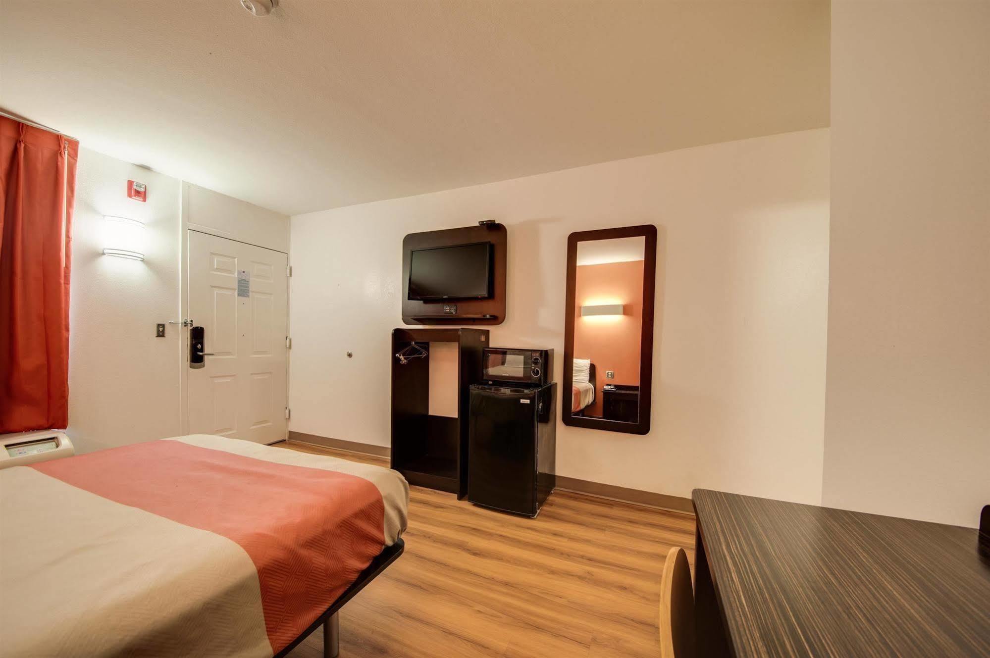 Motel 6-Jennings, La Εξωτερικό φωτογραφία